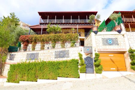 Konut-Villa