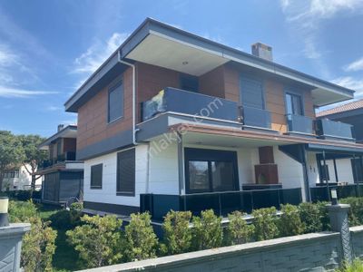Konut-Villa