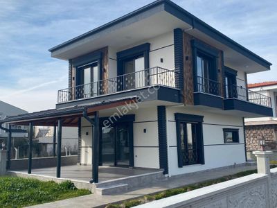 Konut-Villa
