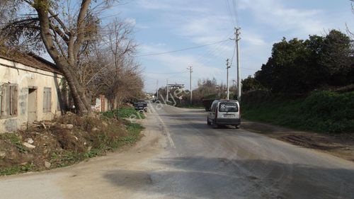 Aydın Nazilli Yöntem Emlak Yenipazar Donduran Mahallesinde Besihane/ev Yapmaya Müsait Satılık Arsa