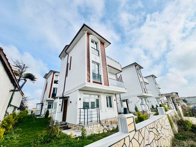 Konut-Villa
