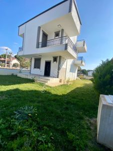 Konut-Villa