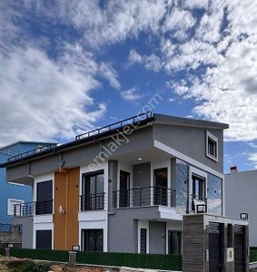 Konut-Villa