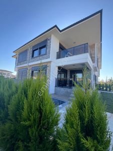 Konut-Villa