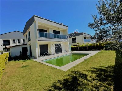 Konut-Villa