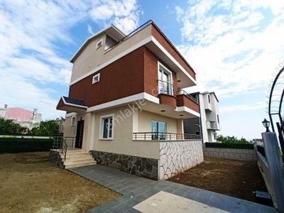 Konut-Villa