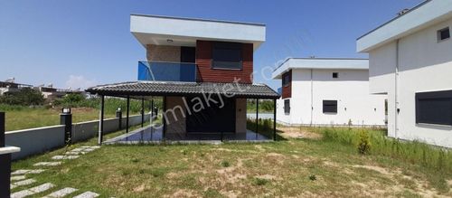 Konut-Villa