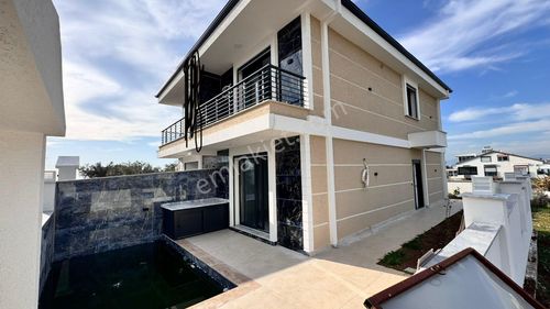 Konut-Villa