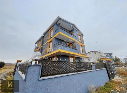 Konut-Villa