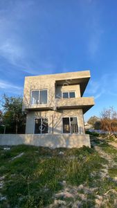 Konut-Villa