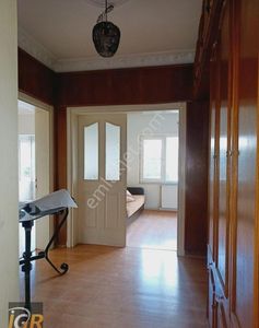 İgr Gayrimenkul Aziz Mahmut Hüdaiyi Mah Satılık Daire