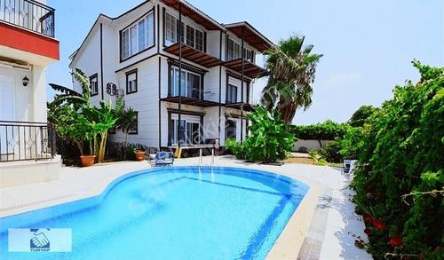 Konut-Villa