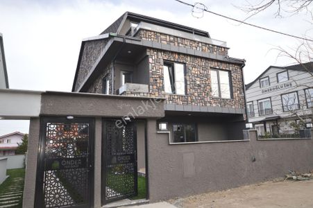 Konut-Villa