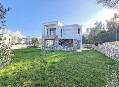 Konut-Villa