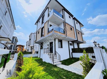 Konut-Villa