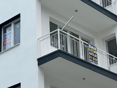 Çarşı İçinde Ara Kat