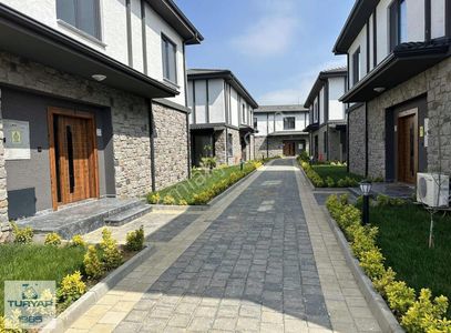Konut-Villa