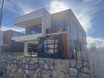 Konut-Villa