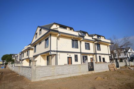 Konut-Villa