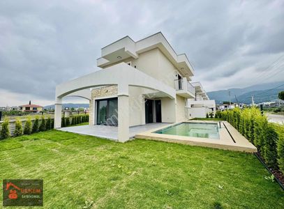 Konut-Villa