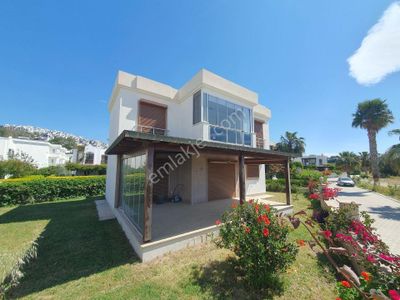 Konut-Villa