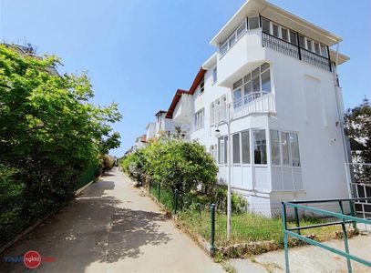 Konut-Villa