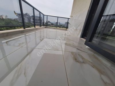 3+1 İskanlı Hemen Taşınmaya Uygun Güney Cepheli Daire