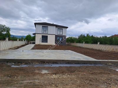 Konut-Villa