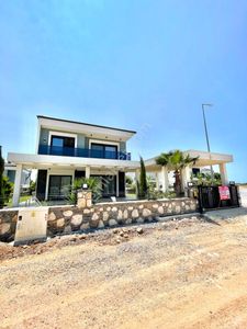 Konut-Villa