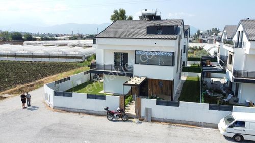 Konut-Villa