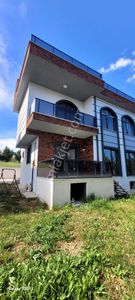 Konut-Villa