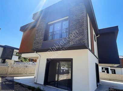 Konut-Villa