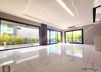 Konut-Villa
