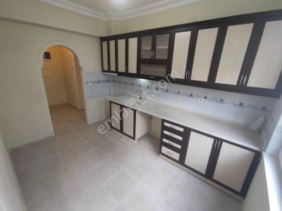 Antalya Kepez Yeşilyurtta Kiralık 2+1 Katta Daire No.20587