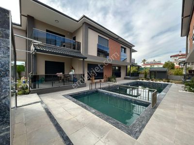 Konut-Villa