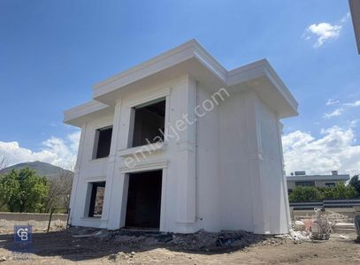 Konut-Villa