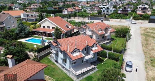 Konut-Villa