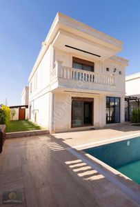 Konut-Villa