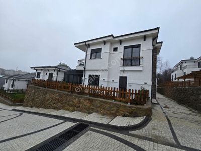 Konut-Villa