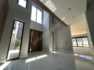 Konut-Villa
