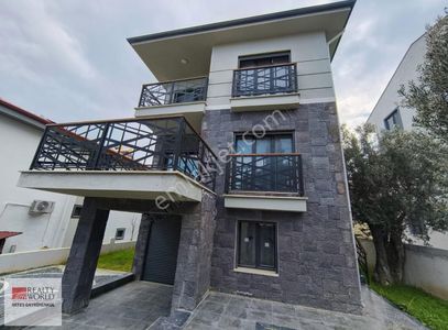 Konut-Villa