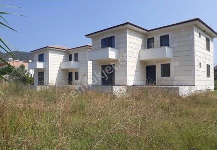Konut-Villa