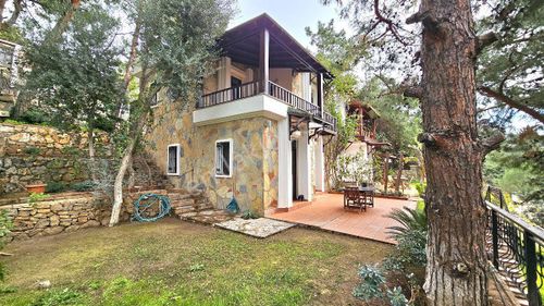 Konut-Villa