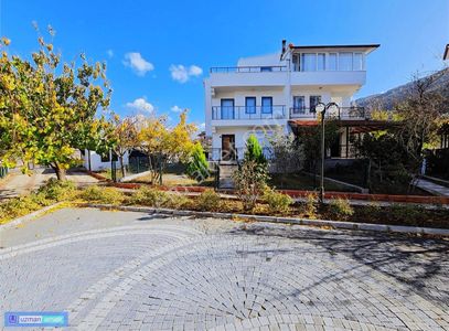 Konut-Villa