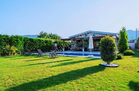 Konut-Villa