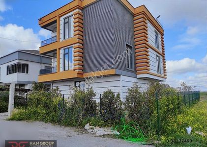 Konut-Villa