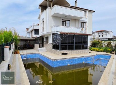 Konut-Villa