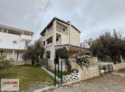 Konut-Villa