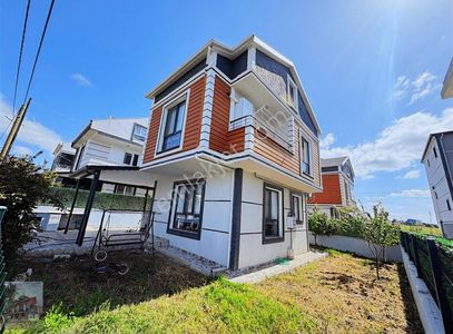 Konut-Villa