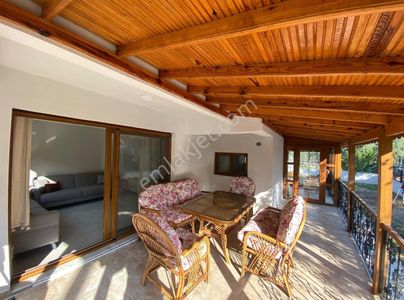 Konut-Villa